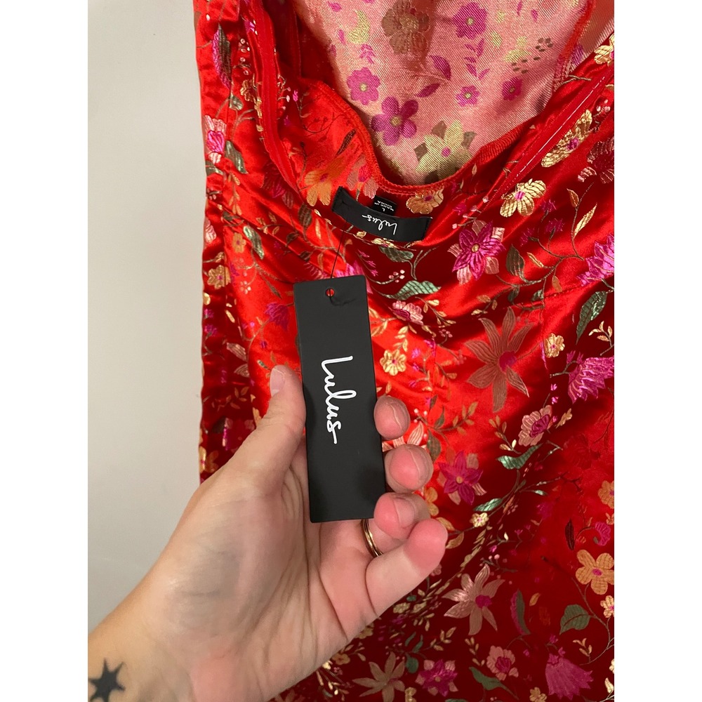 Lulus Make a Move Red Satin Floral Jacquard Strapless Midi Dress Size Large NWT - Picture 12 of 14